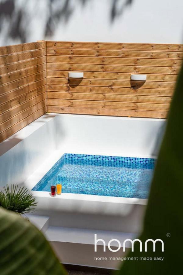 Nemeseos Ground Floor Homm Apartment With Roof Garden And Wading Pool Athènes Extérieur photo